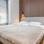Apartment Fresh & Functional I Pool I Cohost