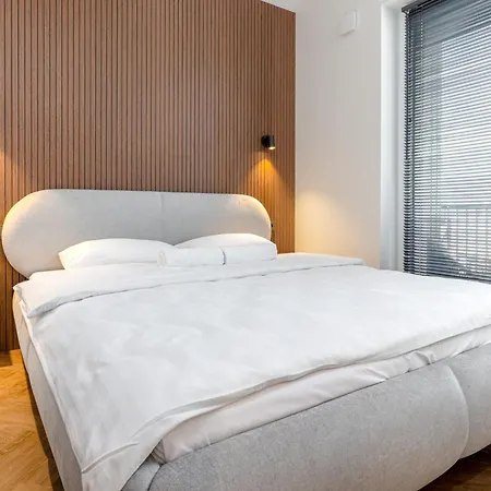 Fresh & Functional I Pool I Cohost Appartement Palanga